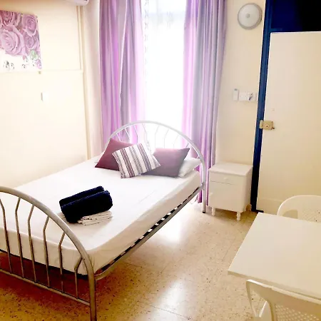 601-610 Center 22 People * Agia Napa